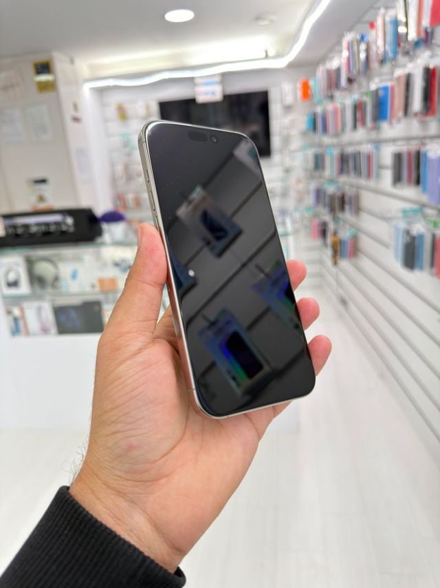 iPhone 16 Pro Max 256GB Titanio Natural