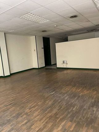 Local comercial en alquiler en Zona Centro en Córdoba