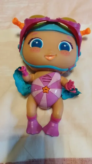 Muñeca The Bellies Lily Splash