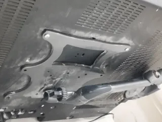 TV Sony BRAVIA 32 pulgadas Cuenta con base colgar