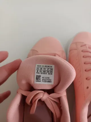 Zapatillas Adidas rosas y blancas