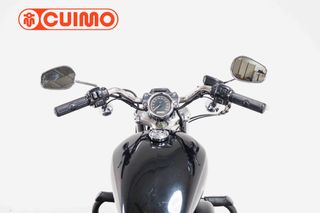 HARLEY DAVIDSON SPORTSTER 883 CUSTOM