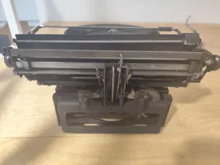 Máquina de escribir Underwood Noiseless