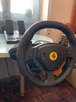 Volante Thrustmaster Enzo Ferrari RW PC