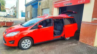 Ford Grand C-MAX 2014