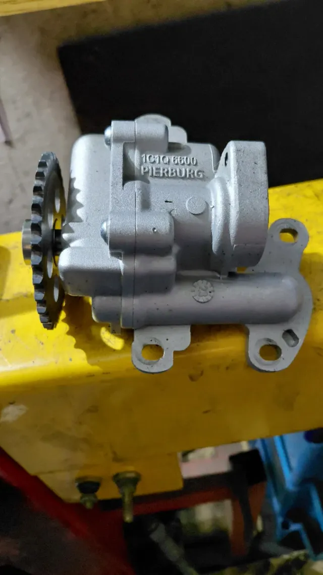 Bomba de aceite para motor