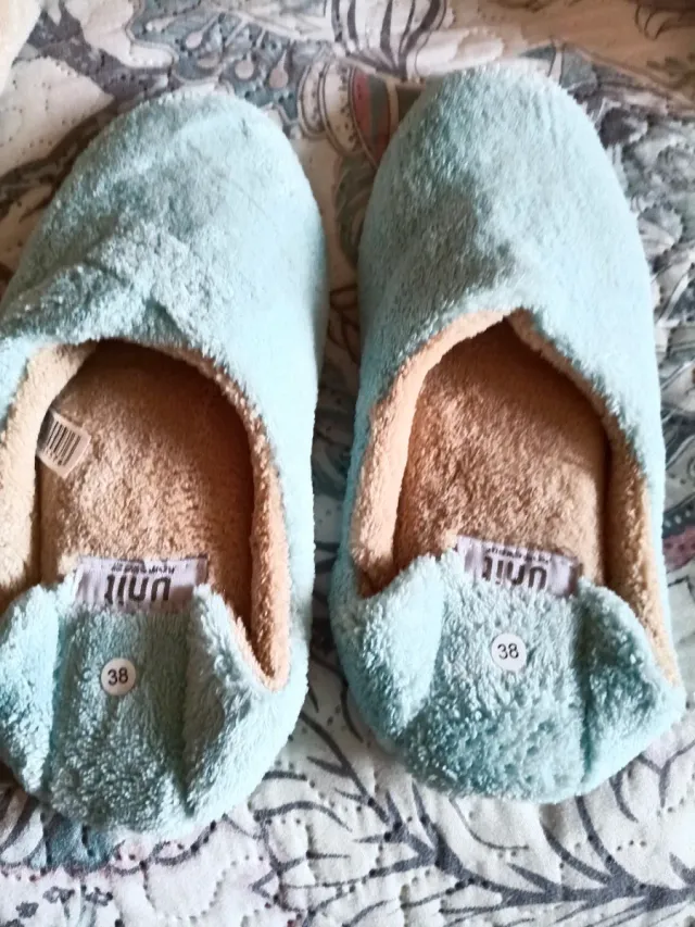 Zapatillas de casa talla 38 nuevas