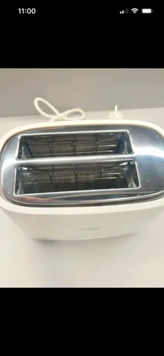 Tostadora Stilo Box de Jata, blanca.