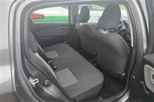 Toyota Yaris * AUTOMATICO * HIBRIDO * ECO *