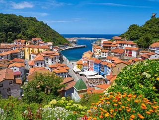 Edificio en venta en Cudillero