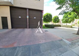 Garaje en venta en Lardero