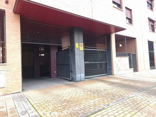 Garaje en venta en El Bercial en Getafe