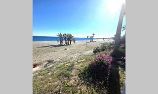 Piso en venta en Carboneras