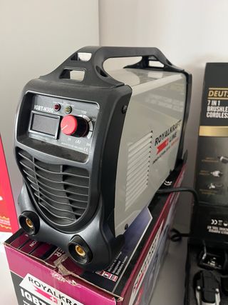 Soldadora Inverter Kraft Royal 2027 a estrenar