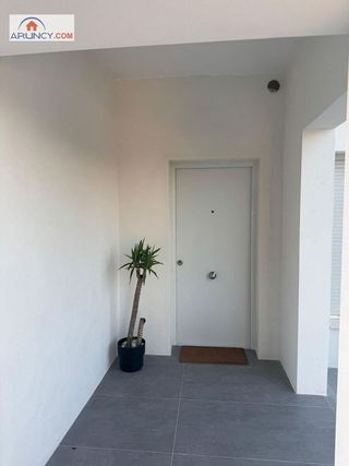 Chalet en alquiler en Montequinto en Dos Hermanas