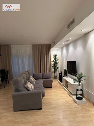 Chalet en alquiler en Montequinto en Dos Hermanas