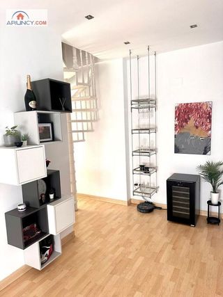 Chalet en alquiler en Montequinto en Dos Hermanas