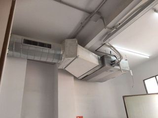 Nave industrial en alquiler en Santa Eulàlia en Hospitalet de Llobregat, L´