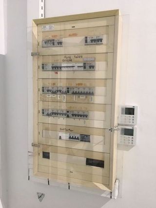 Nave industrial en alquiler en Santa Eulàlia en Hospitalet de Llobregat, L´