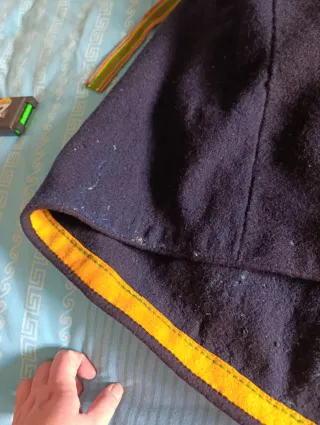 manteo, saya o falda aldeana azul oscuro