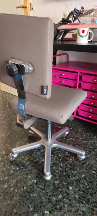 Silla de escritorio giratoria