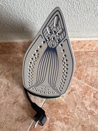 Plancha IKOHS negra sin ningun rasguño