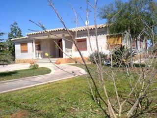 Chalet en venta en Avda. Alemania - Italia en Villarreal