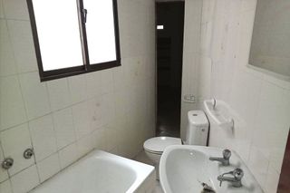 Casa adosada en venta en Aguilar de la Frontera