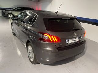 PEUGEOT 308 5p Style BlueHDi 130 S&S EAT8