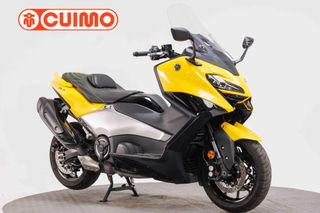 YAMAHA TMAX 560