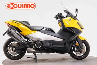 YAMAHA TMAX 560
