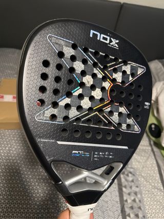 Nox AT10 Attack 18K Pala Pádel