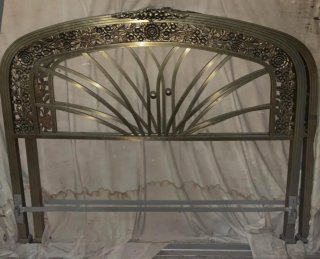 Tocador antiguo y conjunto dormitorio clásico