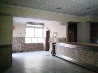 Local comercial en alquiler en Petrer