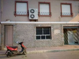 Local comercial en alquiler en Petrer