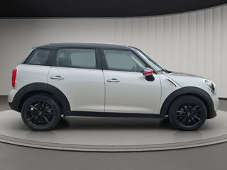 MINI MINI Countryman Cooper D 82 kW (111 CV)