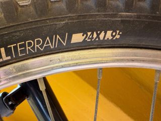 Bicicleta Rockrider ST100 24p