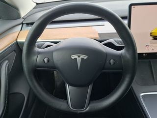 Tesla Model 3 Gran Autonomía 4WD 366 kW (498 CV)