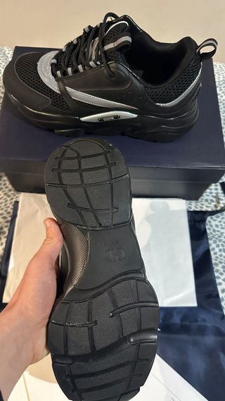 B22 Zapatillas Negras