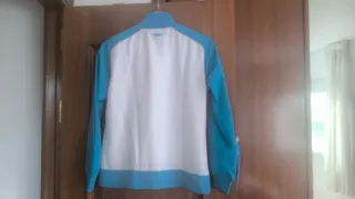 Chandal deportivo Umbro azul y blanca