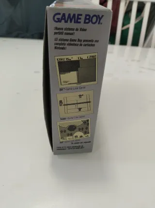 Nintendo Game Boy con Tetris y Super Mario Land