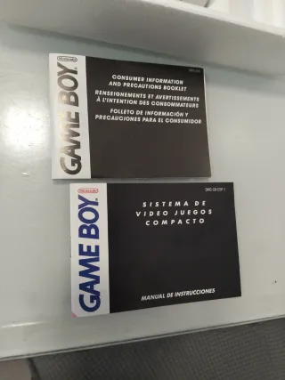 Nintendo Game Boy con Tetris y Super Mario Land