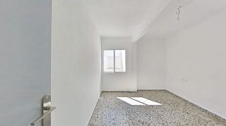 Piso en venta en San Fernando - Princesa Mercedes en Alicante