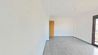 Piso en venta en Torrefiel en Valencia