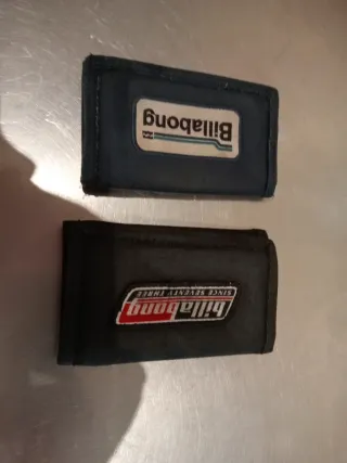 2 Carteras Billabong Negra y Azul