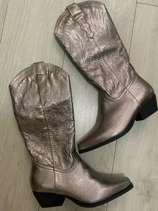 Botas cowboy grises plateadas
