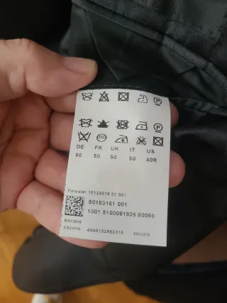 Americana Hugo Boss Negra Talla M 50