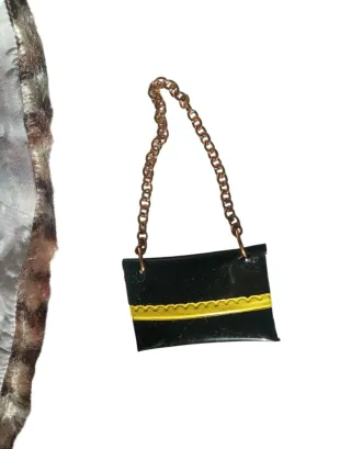 EN LAS CARRERAS. Conjunto Nancy abrigo Leopardo