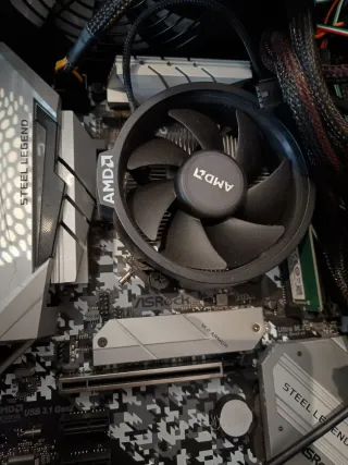 Torre PC ASRock B450 con Fuente y CPU