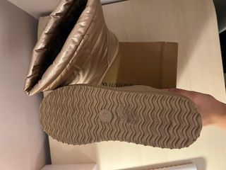 Doposci dorati con pelliccia interna